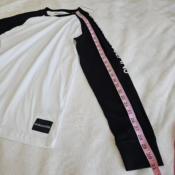 Calvin Klein Arm Logo Long Sleeve T-Shirt Black and White Size M NWT - Picture 5 of 8